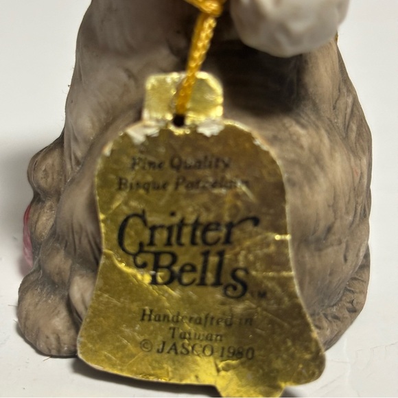 Vintage Jasco Holiday Xmas Cat Critter Bell 1980 Taiwan Porcelain Bisque & angel - Picture 7 of 15